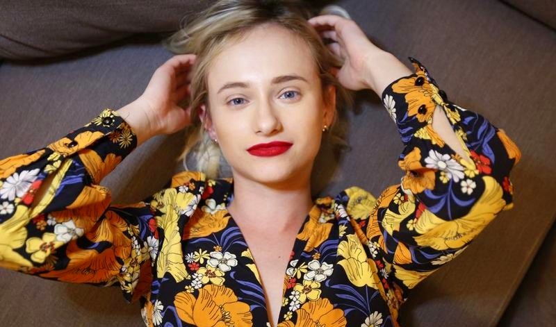 Русская девушка трахается с иностранцем в гостинице